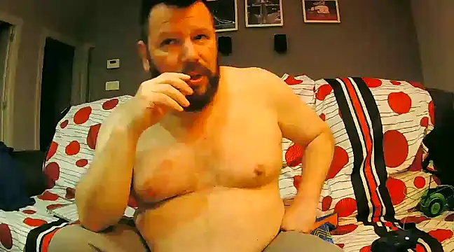 txan9876 online show from January 4, 6:30 am