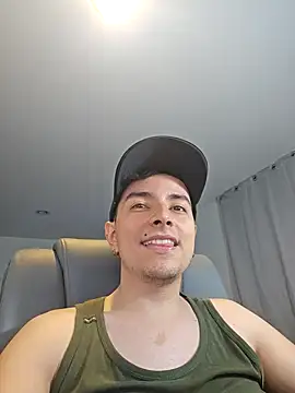 Jhoan saenz online show from October 3, 3:00 am