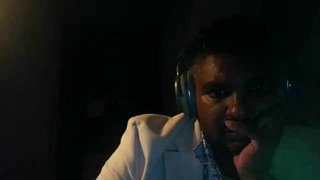 Snapshot of Bandusrilankasexymen chatting on October 25, 8:32 pm Bandusrilankasexymen online show from October 25, 8:32 pm