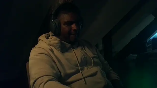 Snapshot of Bandusrilankasexymen chatting on September 26, 9:56 pm Bandusrilankasexymen online show from September 26, 9:56 pm