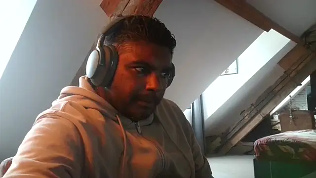 Snapshot of Bandusrilankasexymen chatting on October 7, 12:09 pm Bandusrilankasexymen online show from October 7, 12:09 pm