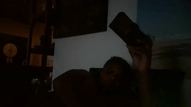 Snapshot of Bandusrilankasexymen chatting on January 2, 3:08 pm Bandusrilankasexymen online show from January 2, 3:08 pm