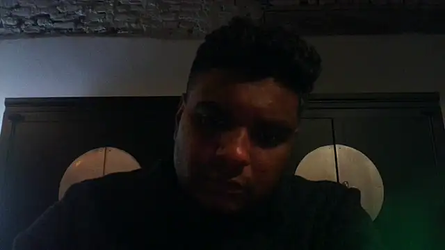 Snapshot of Bandusrilankasexymen chatting on January 23, 10:54 pm Bandusrilankasexymen online show from January 23, 10:54 pm