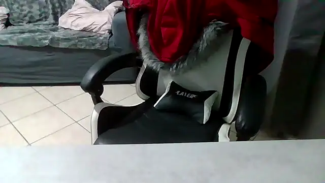 simoninside25 online show from November 14, 5:03 pm