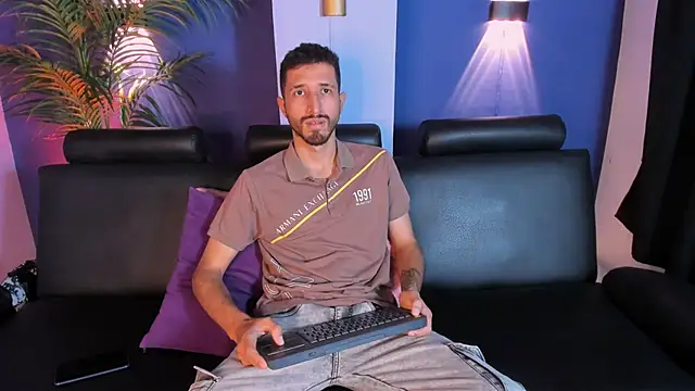 sam bisex online show from March 23, 6:25 pm