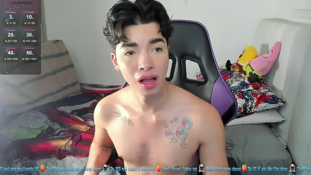 santy7v7 online show from February 27, 1:17 pm