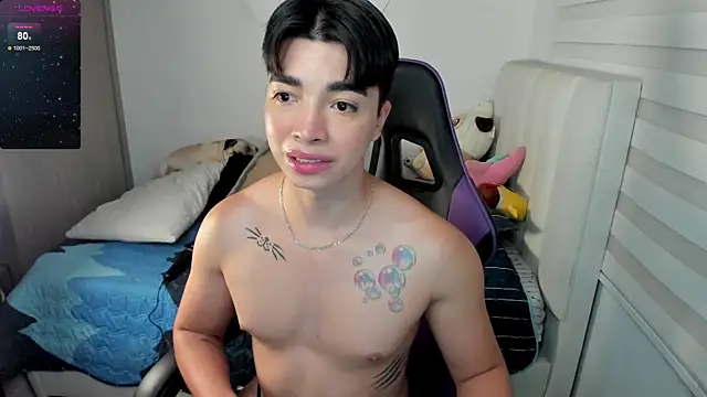 santy7v7 online show from October 28, 1:24 pm