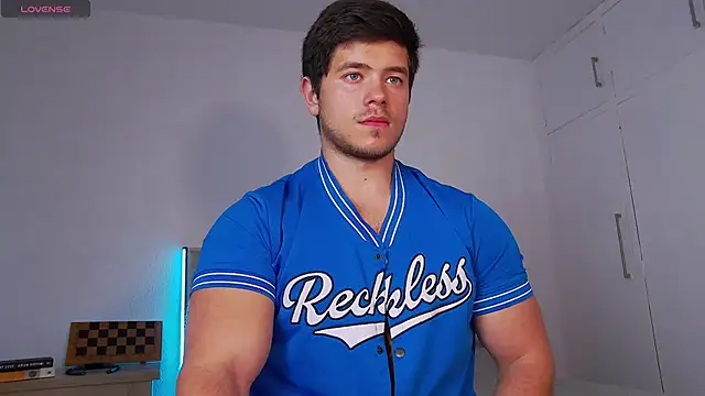 Arilas  online show from March 31, 7:43 am