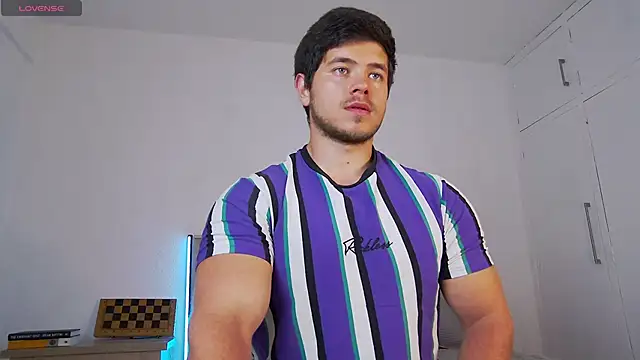 Arilas  online show from April 7, 7:41 am