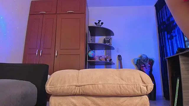 syd onfire online show from January 28, 5:43 am