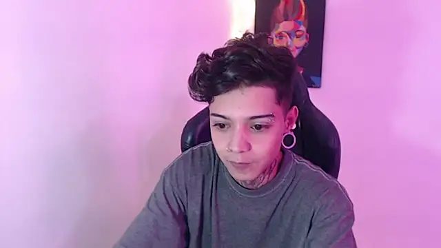 Snapshot of saad_man chatting on January 3, 3:38 am saad man online show from January 3, 3:38 am