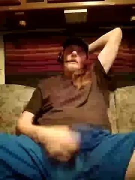 truckerlove69 online show from February 23, 3:50 am