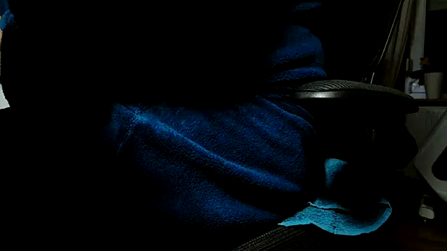 suedel65 online show from October 7, 4:05 am