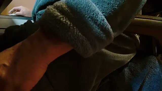 suedel65 online show from February 11, 5:58 am