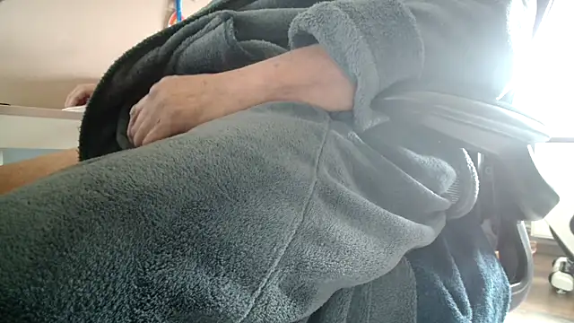 suedel65 online show from September 17, 9:10 am