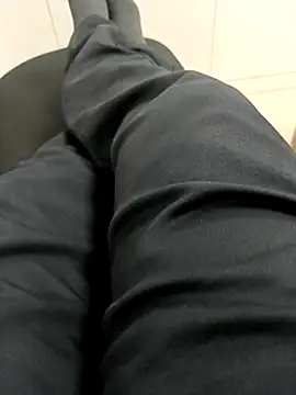 Desi Londa 143 online show from February 27, 7:01 am