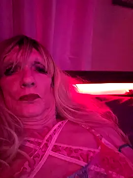 Vonniecd online show from October 14, 3:24 am