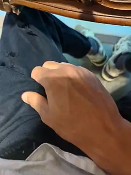  IRRESISTIBLE  online show from April 11, 11:25 am