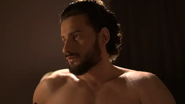 Keen   Luckystrike online show from April 3, 10:39 pm