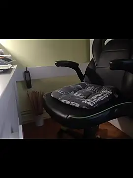 feathersify online show from January 12, 7:34 am