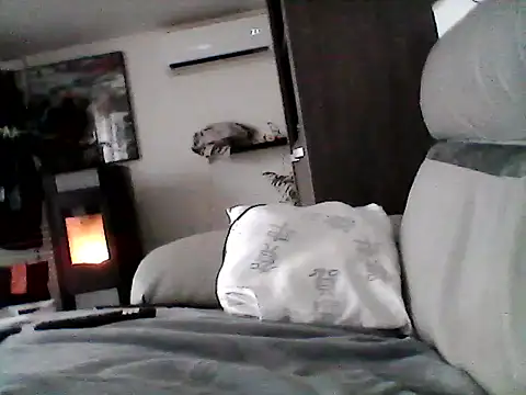 mickzizi online show from January 31, 8:22 am