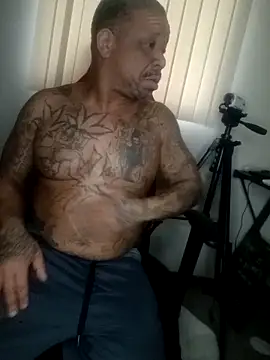 yellowwetfox online show from February 6, 2:58 pm