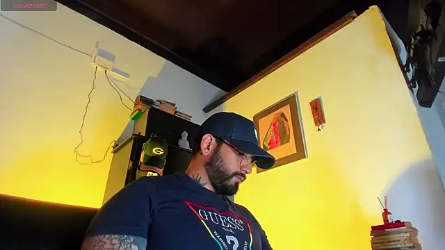 CamiloGray  online show from December 4, 2:13 pm