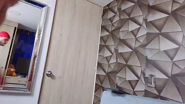 Latino stud4u online show from March 27, 4:49 am