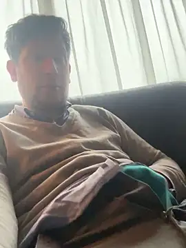 Taxidriver1988 online show from February 13, 8:27 am