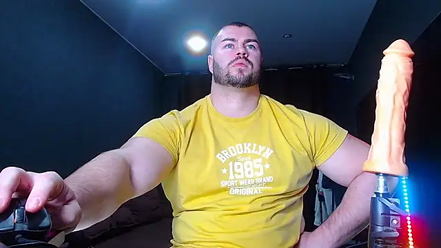 muscularjohnforuX online show from February 18, 6:28 pm