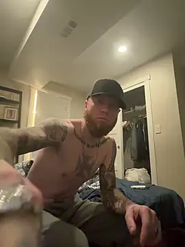 Mackwood89 online show from February 6, 9:28 am