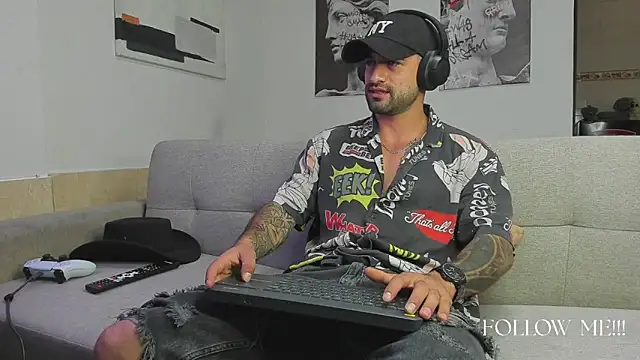 Davevilboy online show from September 28, 5:00 pm