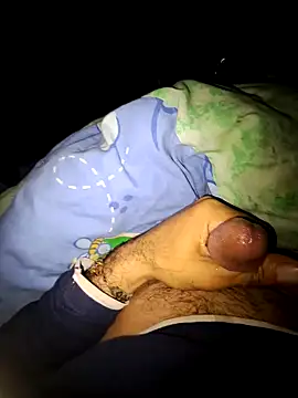 Kurtsikici6565 online show from December 10, 11:10 pm