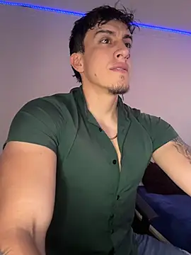 strongboy  online show from February 13, 6:46 pm