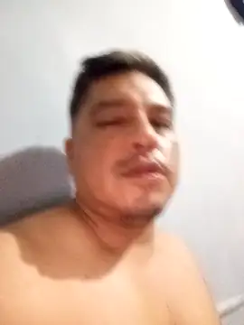 Snapshot of Vulckano43 chatting on November 1, 7:56 am Vulckano43 online show from November 1, 7:56 am