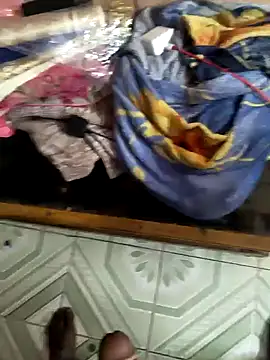 Snapshot of Gopal1243 chatting on December 14, 9:02 pm Gopal1243 online show from December 14, 9:02 pm