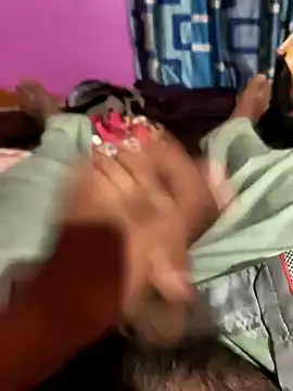 Snapshot of Gopal1243 chatting on February 3, 4:52 pm Gopal1243 online show from February 3, 4:52 pm