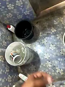 Snapshot of Gopal1243 chatting on February 7, 4:37 am Gopal1243 online show from February 7, 4:37 am