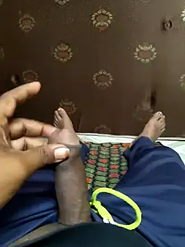 Snapshot of Gopal1243 chatting on December 13, 4:05 pm Gopal1243 online show from December 13, 4:05 pm