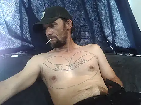 goodick4u28 online show from April 1, 3:31 pm