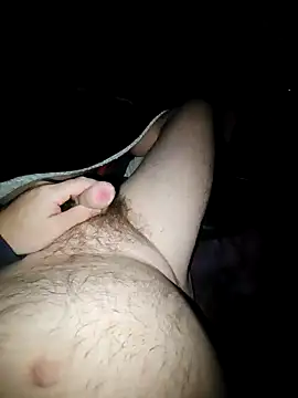 Snapshot of thefox92 chatting on December 30, 12:22 am thefox92 online show from December 30, 12:22 am