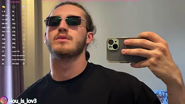 Louis Karlos online show from January 13, 4:06 am