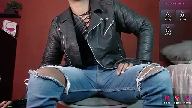 TomLover 12 online show from March 17, 11:53 am