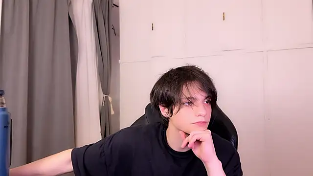 SasukeUhchiaa online show from March 24, 3:22 am