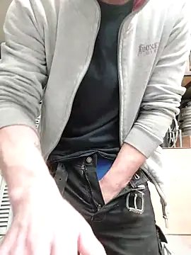 Xcoquinx online show from February 24, 12:50 pm