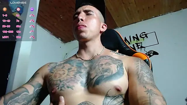 Adam Hudsond online show from January 30, 11:13 pm