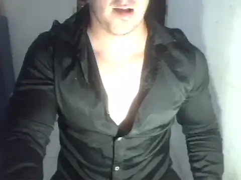 Snapshot of alessandro_strip chatting on January 19, 1:53 am alessandro strip online show from January 19, 1:53 am