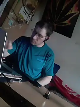 schmidtler35 online show from December 19, 11:51 am