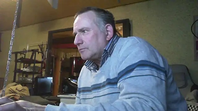 Snapshot of jeanlulu chatting on January 15, 8:48 pm jeanlulu online show from January 15, 8:48 pm