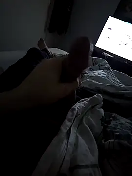 MontanaHamburg online show from February 11, 9:09 pm